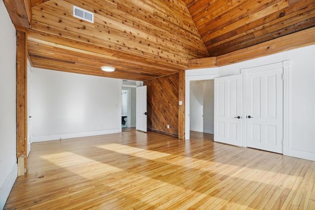 518 W 32nd Street, Minneapolis, MN 55408