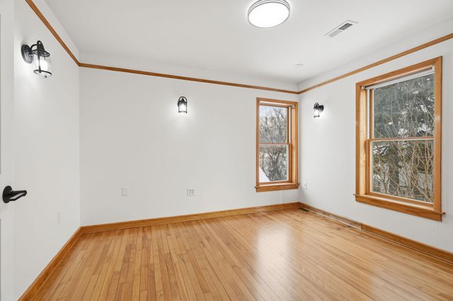 518 W 32nd Street, Minneapolis, MN 55408