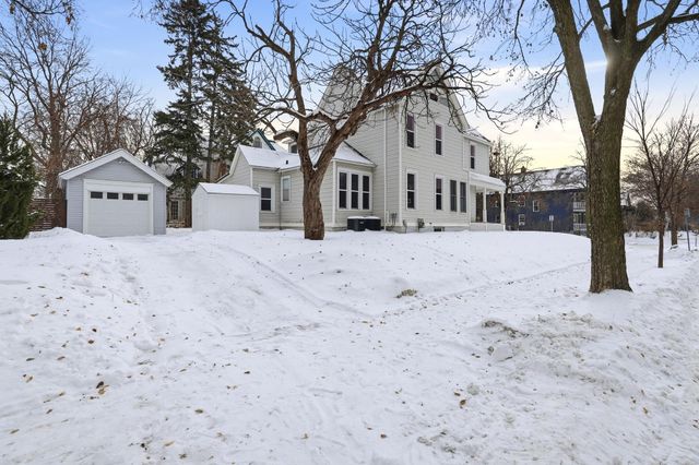 518 W 32nd Street, Minneapolis, MN 55408