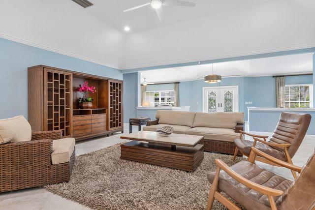 110 Glenbrook Court, Atlantis, FL 33462