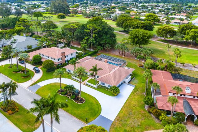 110 Glenbrook Court, Atlantis, FL 33462