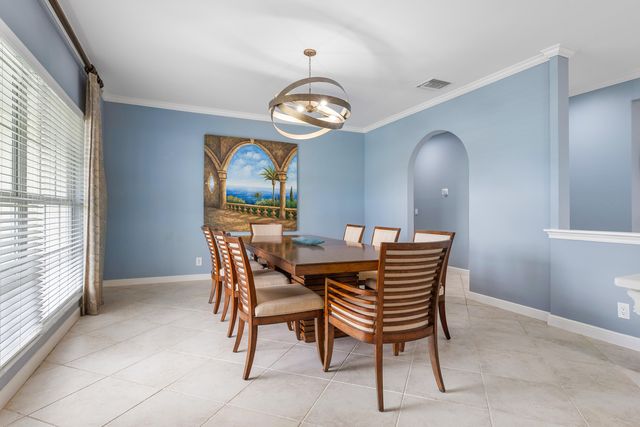 110 Glenbrook Court, Atlantis, FL 33462