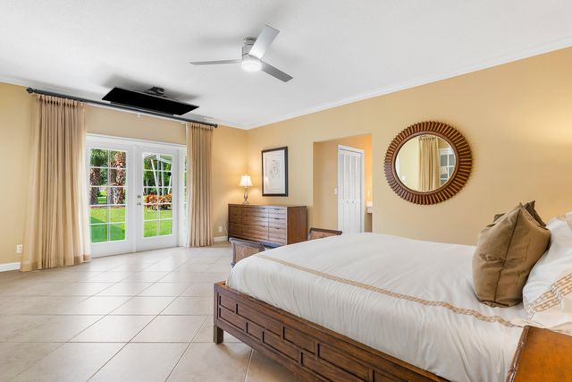 110 Glenbrook Court, Atlantis, FL 33462