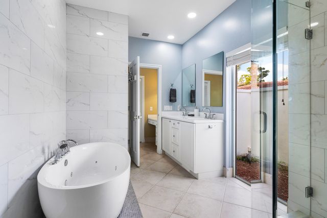 110 Glenbrook Court, Atlantis, FL 33462