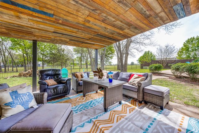 119 Middlefield Drive, Pottsboro, TX 75076