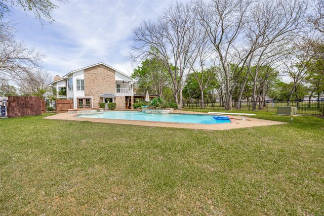 119 Middlefield Drive, Pottsboro, TX 75076