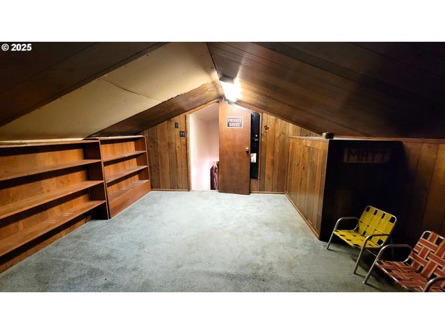 25346 WHEATON Ln, Veneta, OR 97487