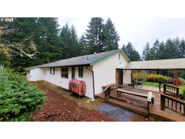 25346 WHEATON Ln, Veneta, OR 97487