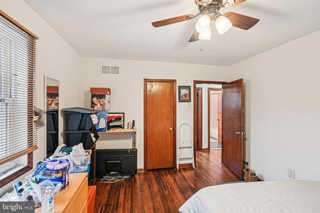 1232 PENNSYLVANIA AVE, Franklinville, NJ 08322