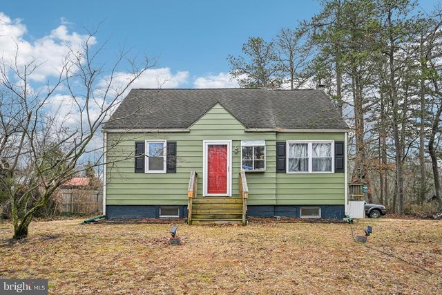 1232 PENNSYLVANIA AVE, Franklinville, NJ 08322