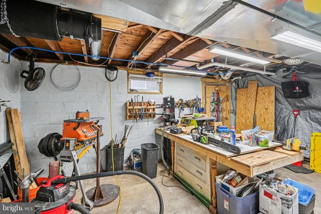 1232 PENNSYLVANIA AVE, Franklinville, NJ 08322