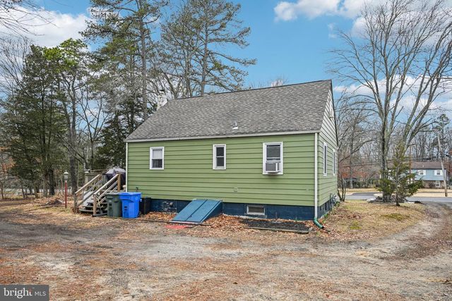 1232 PENNSYLVANIA AVE, Franklinville, NJ 08322