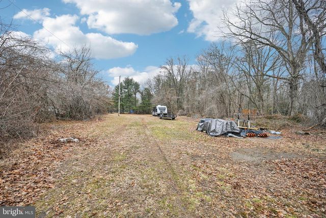 1232 PENNSYLVANIA AVE, Franklinville, NJ 08322