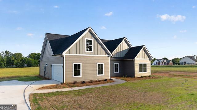 54 Melville Brown Road, Williamson, GA 30292