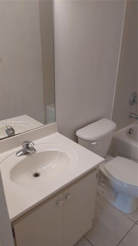 7290 NW 114th Avenue 2067, Doral, FL 33178