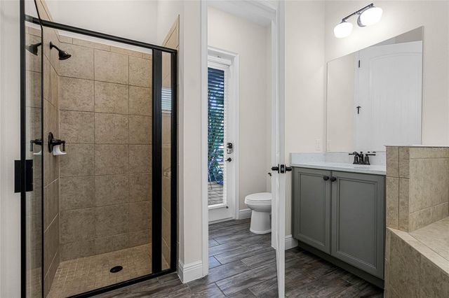 8053 LOST SHAKER LN, Kissimmee, FL 34747