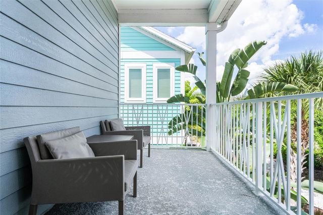 8053 LOST SHAKER LN, Kissimmee, FL 34747