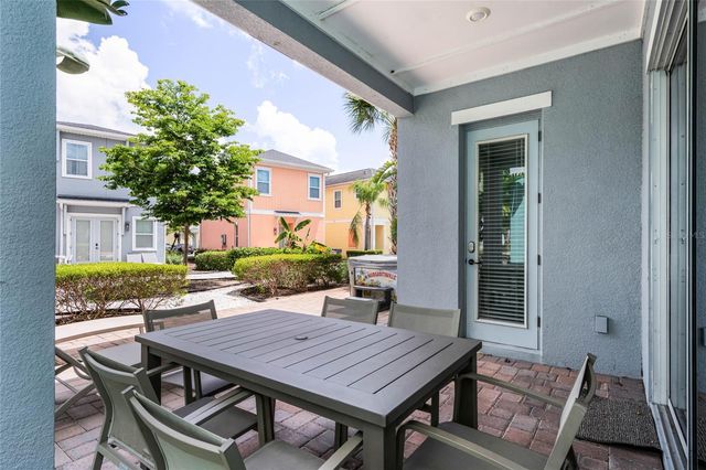 8053 LOST SHAKER LN, Kissimmee, FL 34747