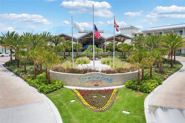 8053 LOST SHAKER LN, Kissimmee, FL 34747