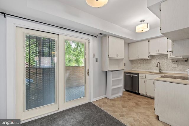 3534 6TH ST NW, Washington, DC 20010