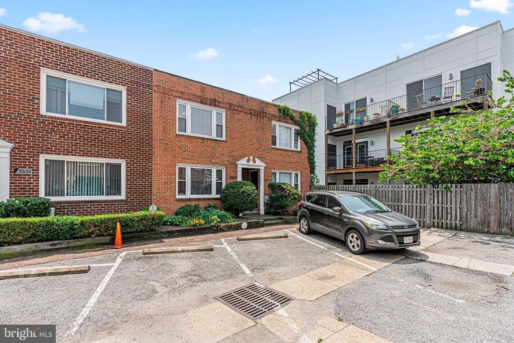 3534 6TH ST NW, Washington, DC 20010