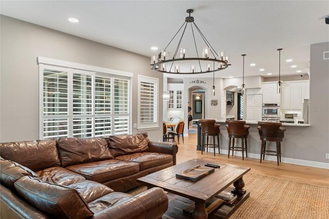 2805 BERWICK DRIVE, Tarpon Springs, FL 34688