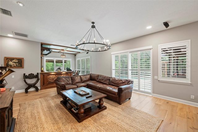 2805 BERWICK DRIVE, Tarpon Springs, FL 34688