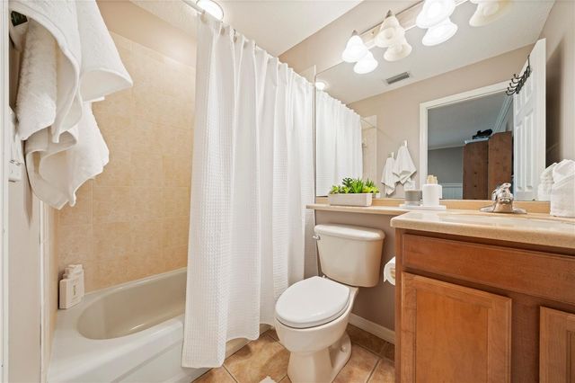 2805 BERWICK DRIVE, Tarpon Springs, FL 34688