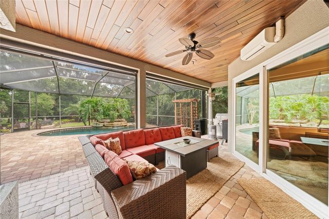 2805 BERWICK DRIVE, Tarpon Springs, FL 34688