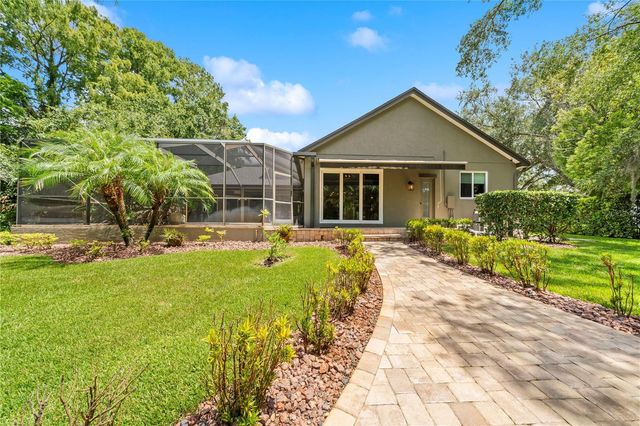 2805 BERWICK DRIVE, Tarpon Springs, FL 34688