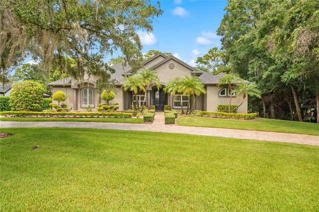 2805 BERWICK DRIVE, Tarpon Springs, FL 34688