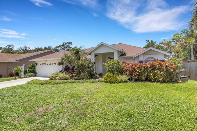 2426 ICECAPADE DRIVE, Sarasota, FL 34240