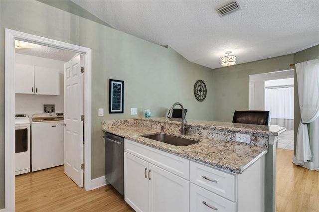 2426 ICECAPADE DRIVE, Sarasota, FL 34240