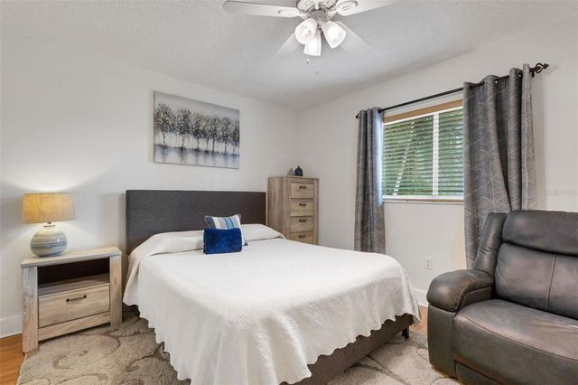 2426 ICECAPADE DRIVE, Sarasota, FL 34240