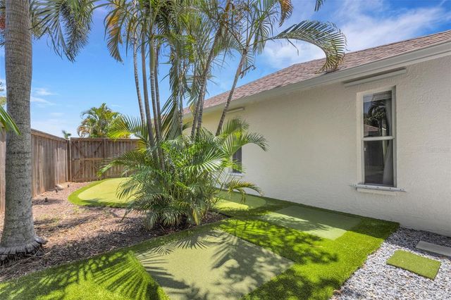 2426 ICECAPADE DRIVE, Sarasota, FL 34240