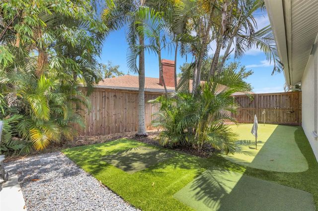 2426 ICECAPADE DRIVE, Sarasota, FL 34240