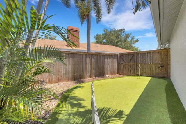 2426 ICECAPADE DRIVE, Sarasota, FL 34240