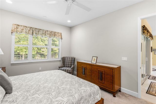 11409 Jacaranda DR, Naples, FL 34120