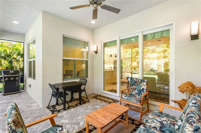 11409 Jacaranda DR, Naples, FL 34120