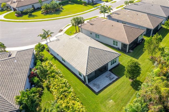 11409 Jacaranda DR, Naples, FL 34120