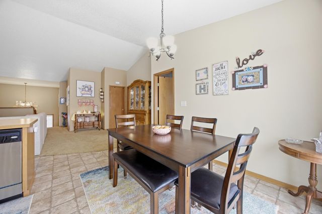 714 14th Avenue E, West Fargo, ND 58078