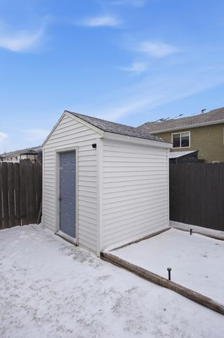 714 14th Avenue E, West Fargo, ND 58078