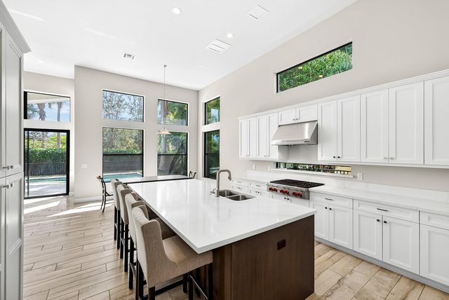 2600 NW 69th Street, Boca Raton, FL 33496