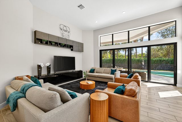 2600 NW 69th Street, Boca Raton, FL 33496