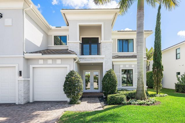 2600 NW 69th Street, Boca Raton, FL 33496