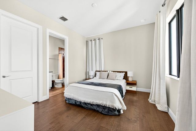 2600 NW 69th Street, Boca Raton, FL 33496