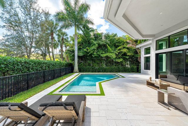 2600 NW 69th Street, Boca Raton, FL 33496