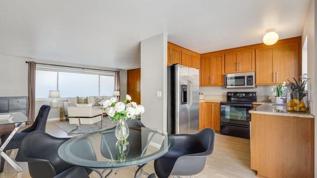 518 Everett Avenue A, Palo Alto, CA 94301