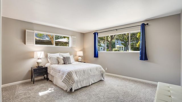 518 Everett Avenue A, Palo Alto, CA 94301