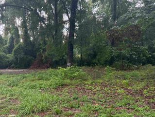 261 Sam Smith Circle, Crawfordville, FL 32327